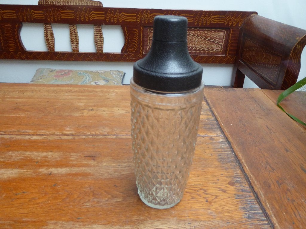 Vintage cocktailshaker, Nestle