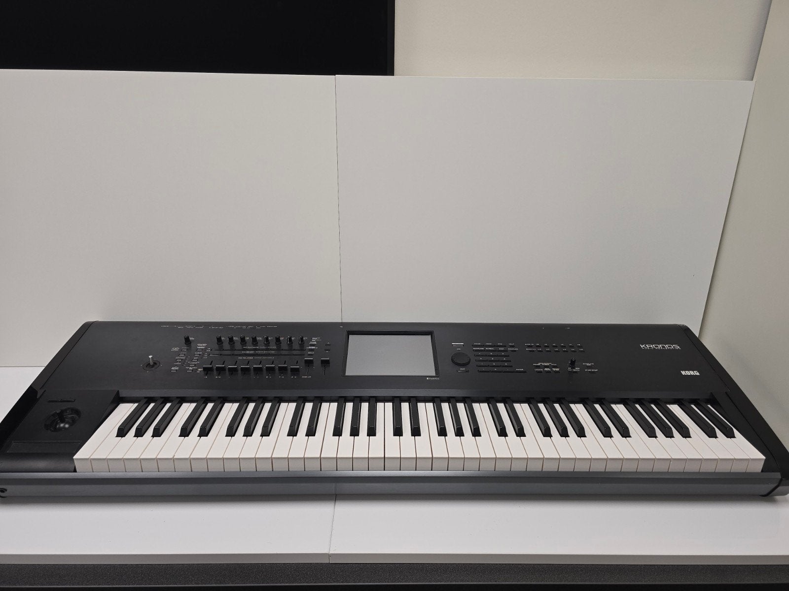 Korg Kronos - Music station keyboard, Ophalen, Overige aantallen, Korg