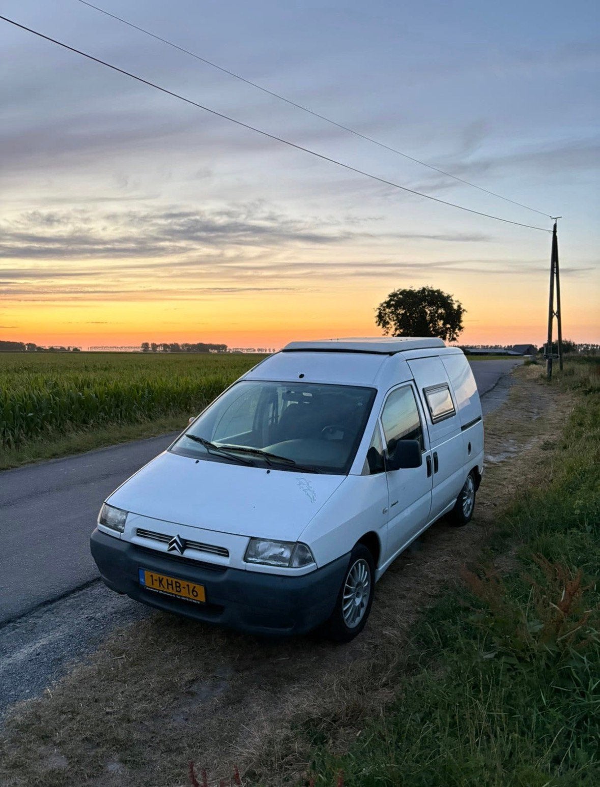 Citroën Jumpy 2.0 HDI minicamper met carplay, camera, tent, Auto's, Voorwielaandrijving, 94 pk, Zwart, Wit
