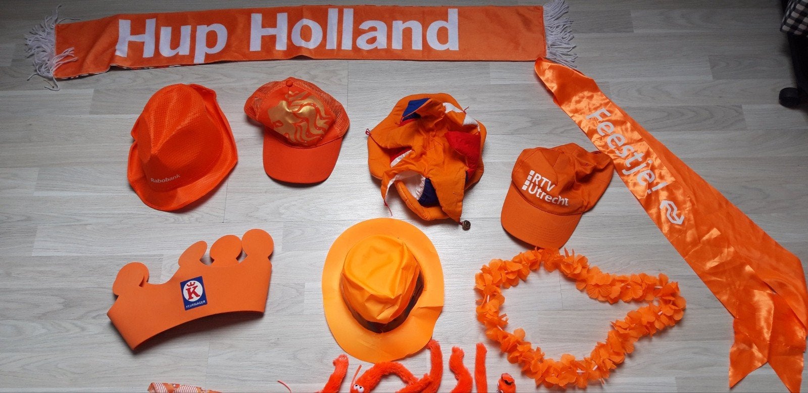 Oranje artikelen Holland EK WK hoed sjaal sjerp hoed pet, Ophalen of Verzenden, Oranje of Koningsdag