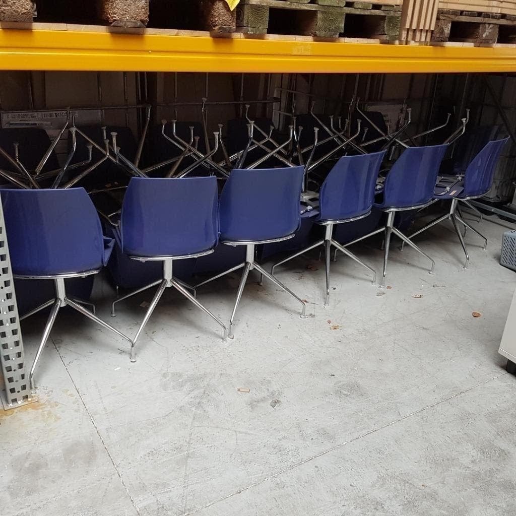 design stoelen kantinestoelen blauw kunststof Kastel Kalea, Ophalen, Kunststof, Gebruikt, Blauw
