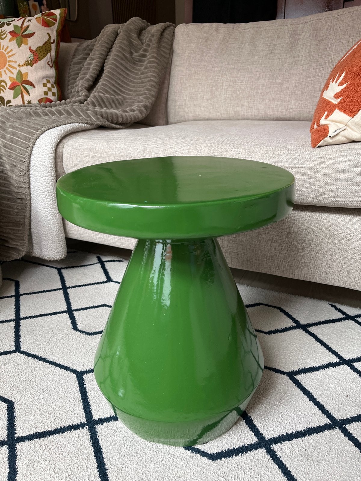 Groen bijzettafeltje, Minder dan 55 cm, Ophalen of Verzenden, Zo goed als nieuw, Overige vormen