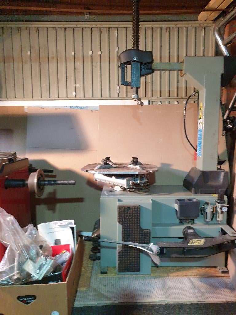 Bandenmachine en balanceermachine, Auto diversen, Autogereedschap, Ophalen, Gebruikt