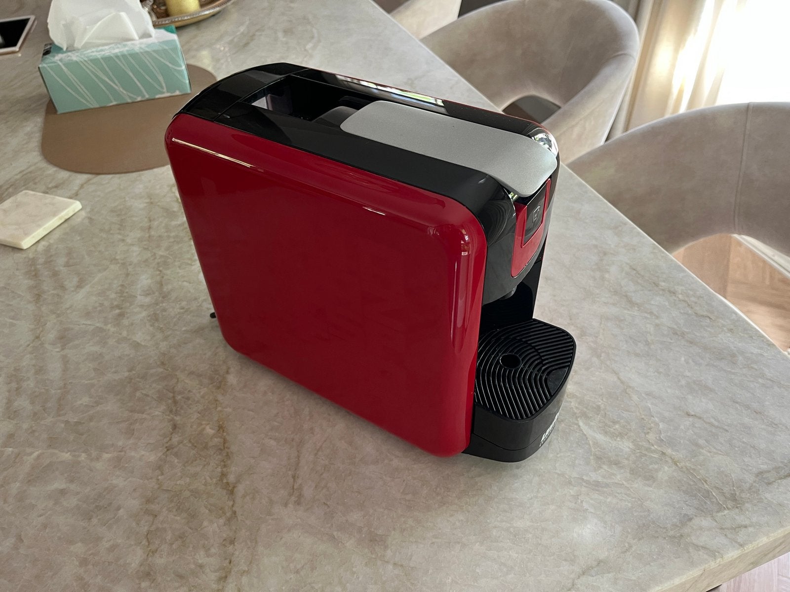 Nespresso De'Longhi Inissia EN80.B - Rood, Ophalen, Espresso apparaat, Zo goed als nieuw, 1 kopje