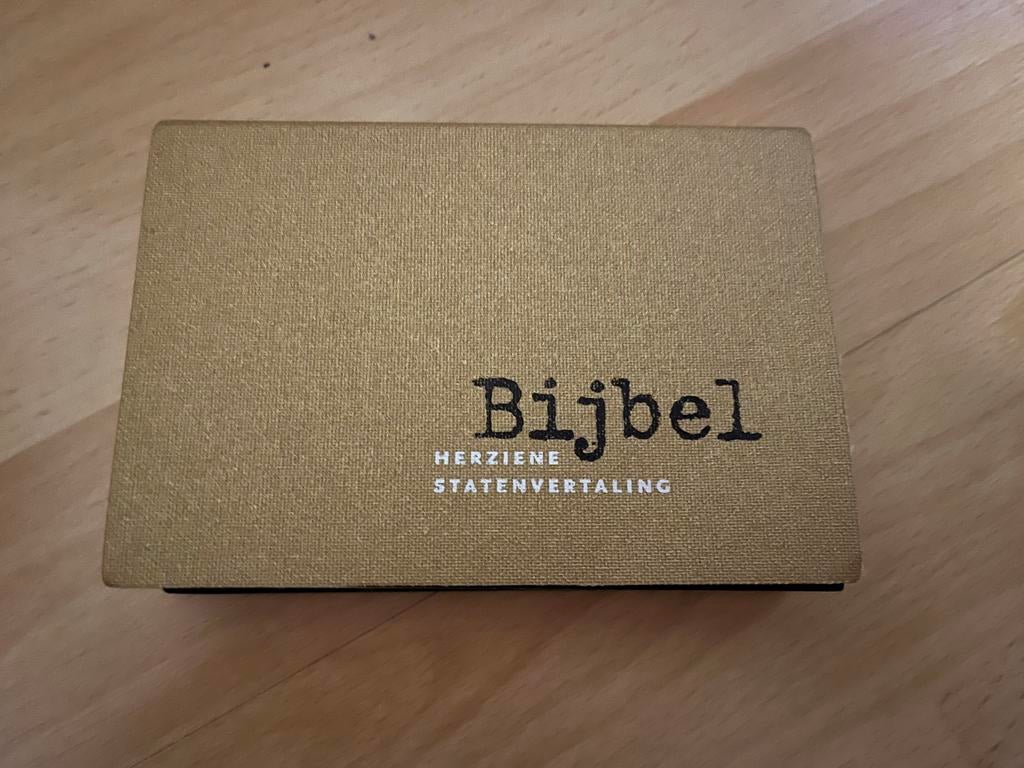 Bijbel Herzien Statenvertaling - Dwarsligger 241, Ophalen of Verzenden