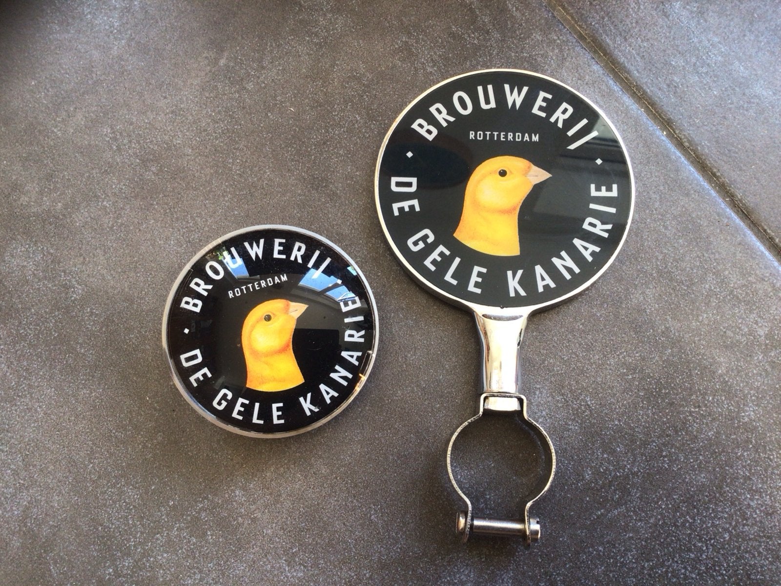 Brouwerij De Gele Kanarie Rotterdam taplens en schild, Verzamelen, Biermerken, Ophalen of Verzenden, Zo goed als nieuw, Reclamebord, Plaat of Schild