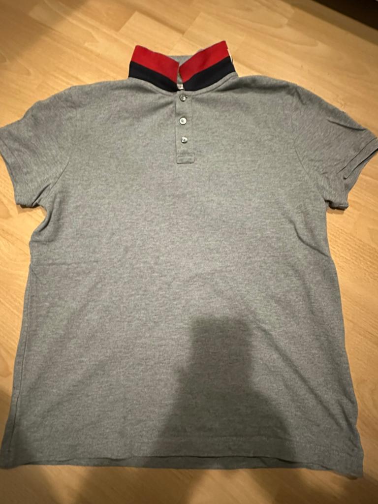 Moncler Polo Shirt Grijs met Rood/Blauw Detail, Ophalen of Verzenden, Zo goed als nieuw, Maat 48/50 (M), Grijs