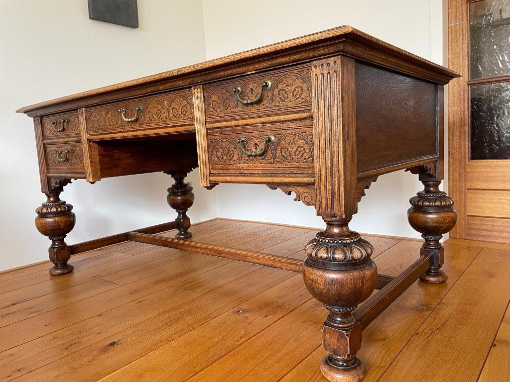 Antiek Bureau Neo-Renaissance massief eiken (ca.1890), Ophalen