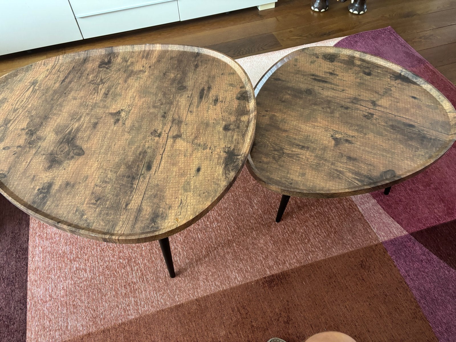 Set van 2 bijzettafels in organische vorm, Huis en Inrichting, Tafels | Salontafels, Ophalen, 50 – 75, Gebruikt, 50 tot 100 cm