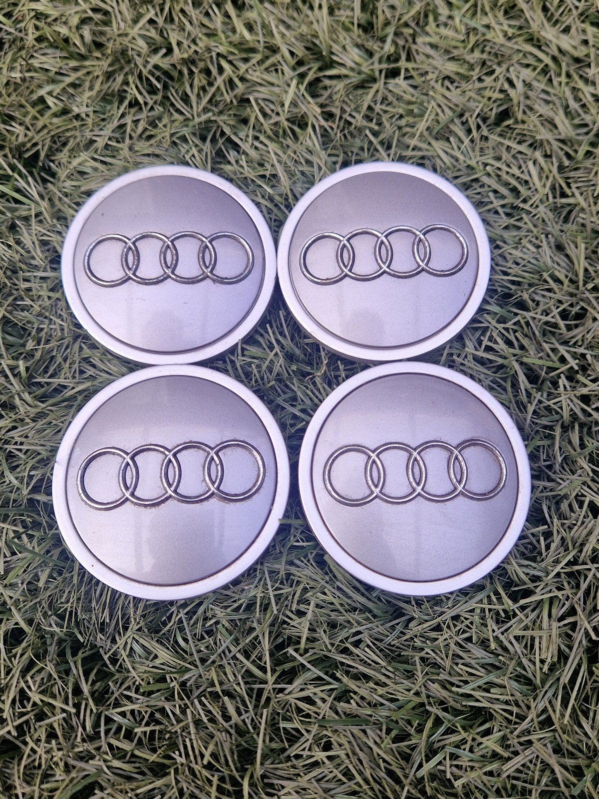 Originele Audi Naafdoppen Set - 68 mm, Ophalen of Verzenden, Gebruikt