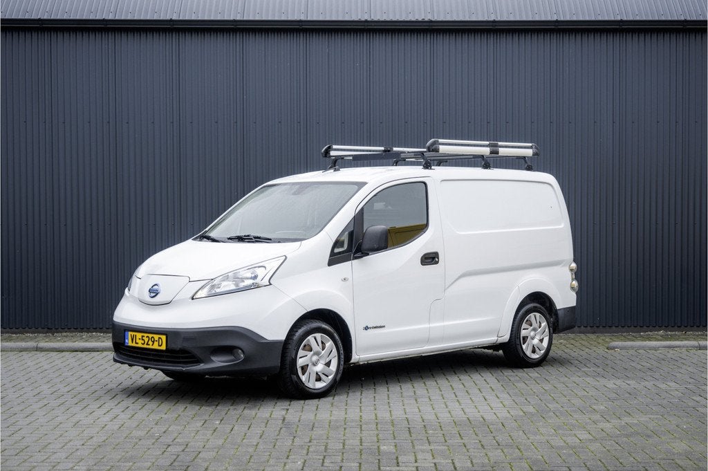 Nissan E-NV200 | Camera | Navi | Stoel/Stuurverw | Cruise |, Stof, Gebruikt, Zwart, Stoelverwarming