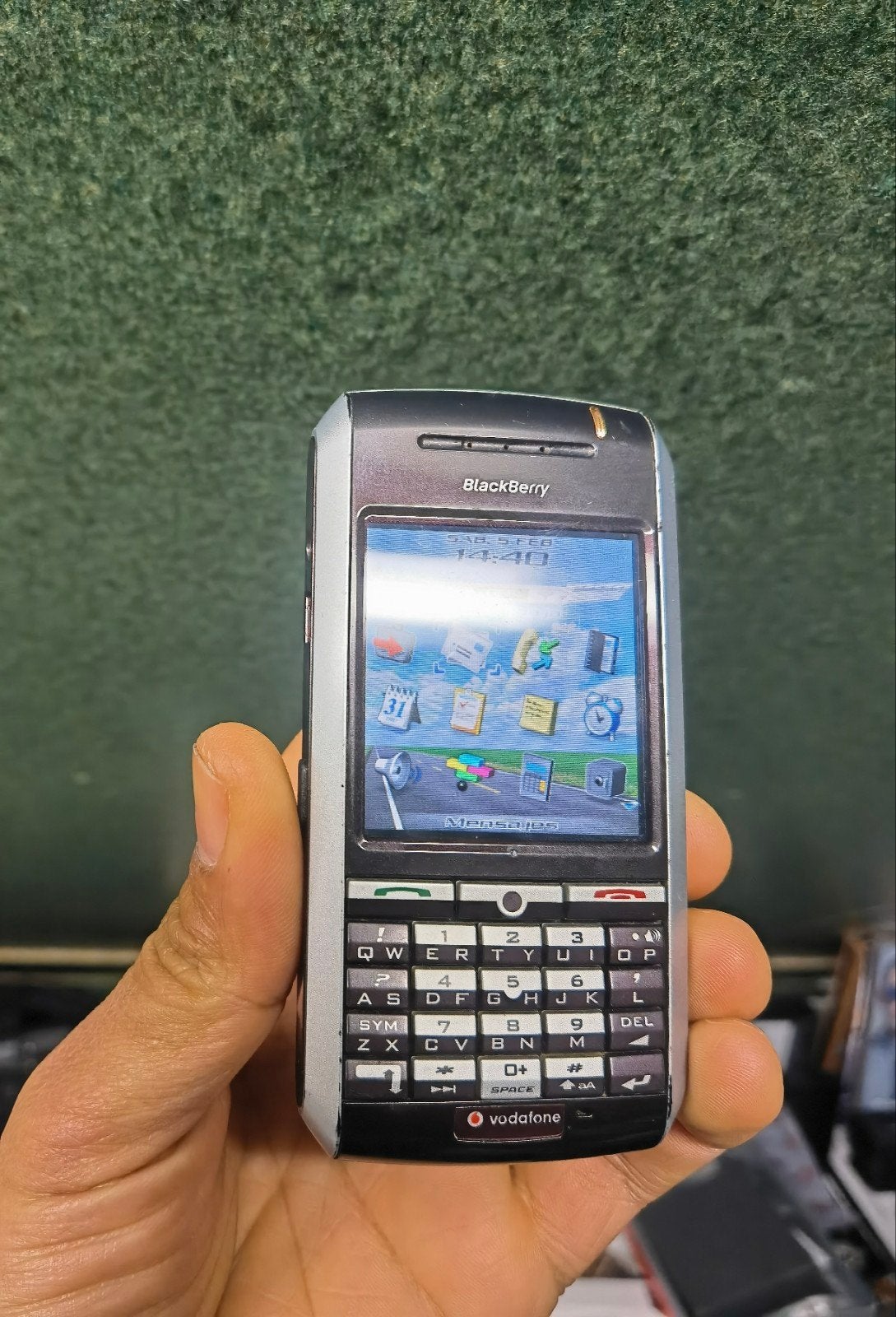 Zeldzame vintage blackberry 7130v

Werkt prima

Leuk voor ve, Ophalen of Verzenden