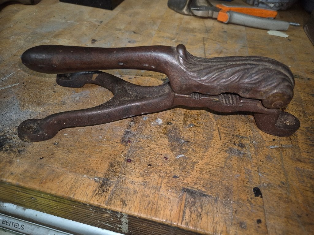 antieke gietijzeren kurkenpers, Antiek en Kunst, Ophalen of Verzenden