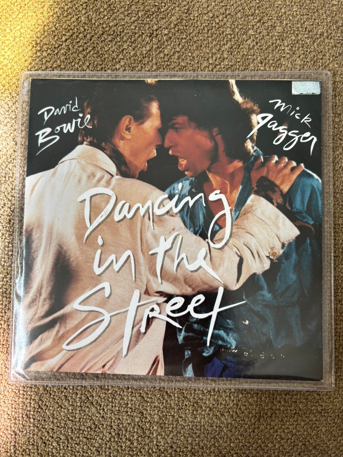 David Bowie & Mick Jagger - Dancing in the Streets, Ophalen of Verzenden, Zo goed als nieuw, 7 inch, Pop