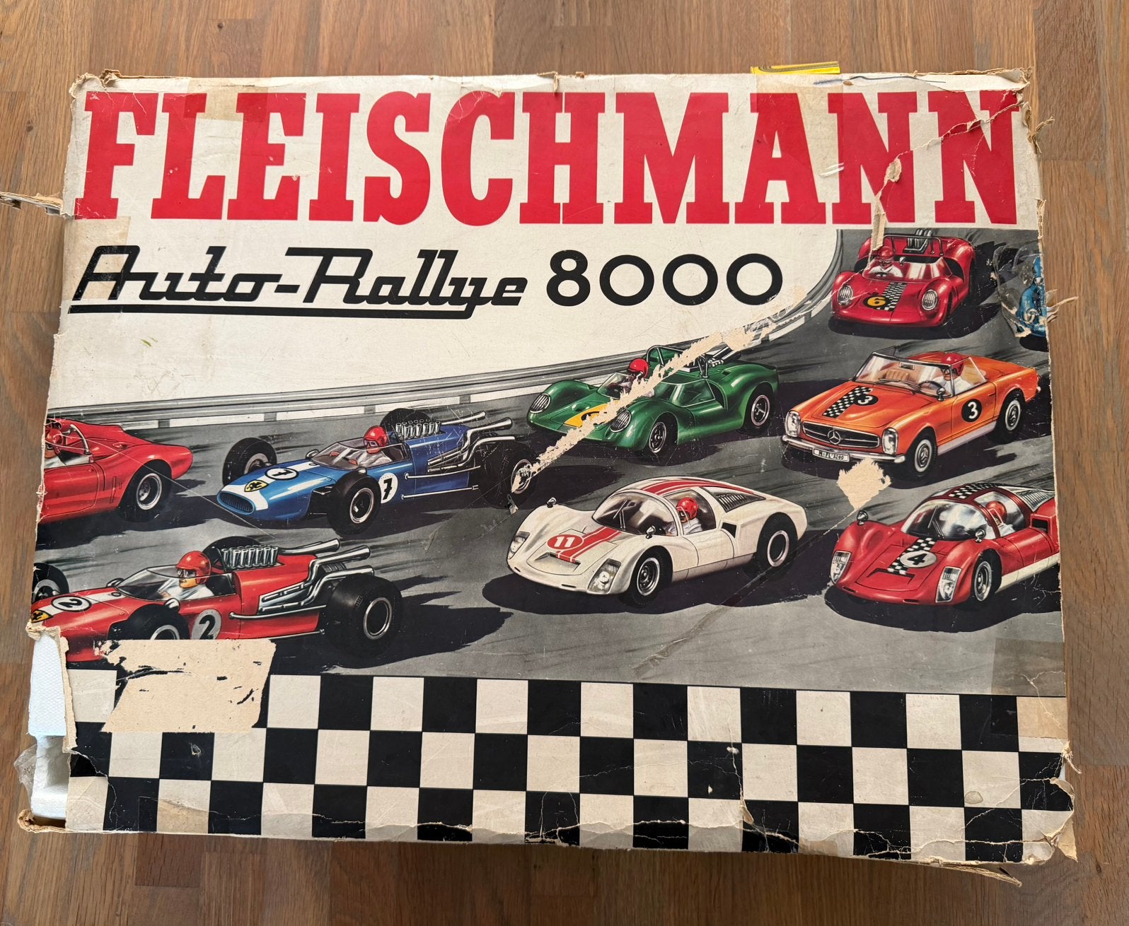 Fleischmann racebaan 8000, Kinderen en Baby's, Speelgoed | Racebanen, Ophalen of Verzenden, Zo goed als nieuw, Elektrisch, Fleischmann