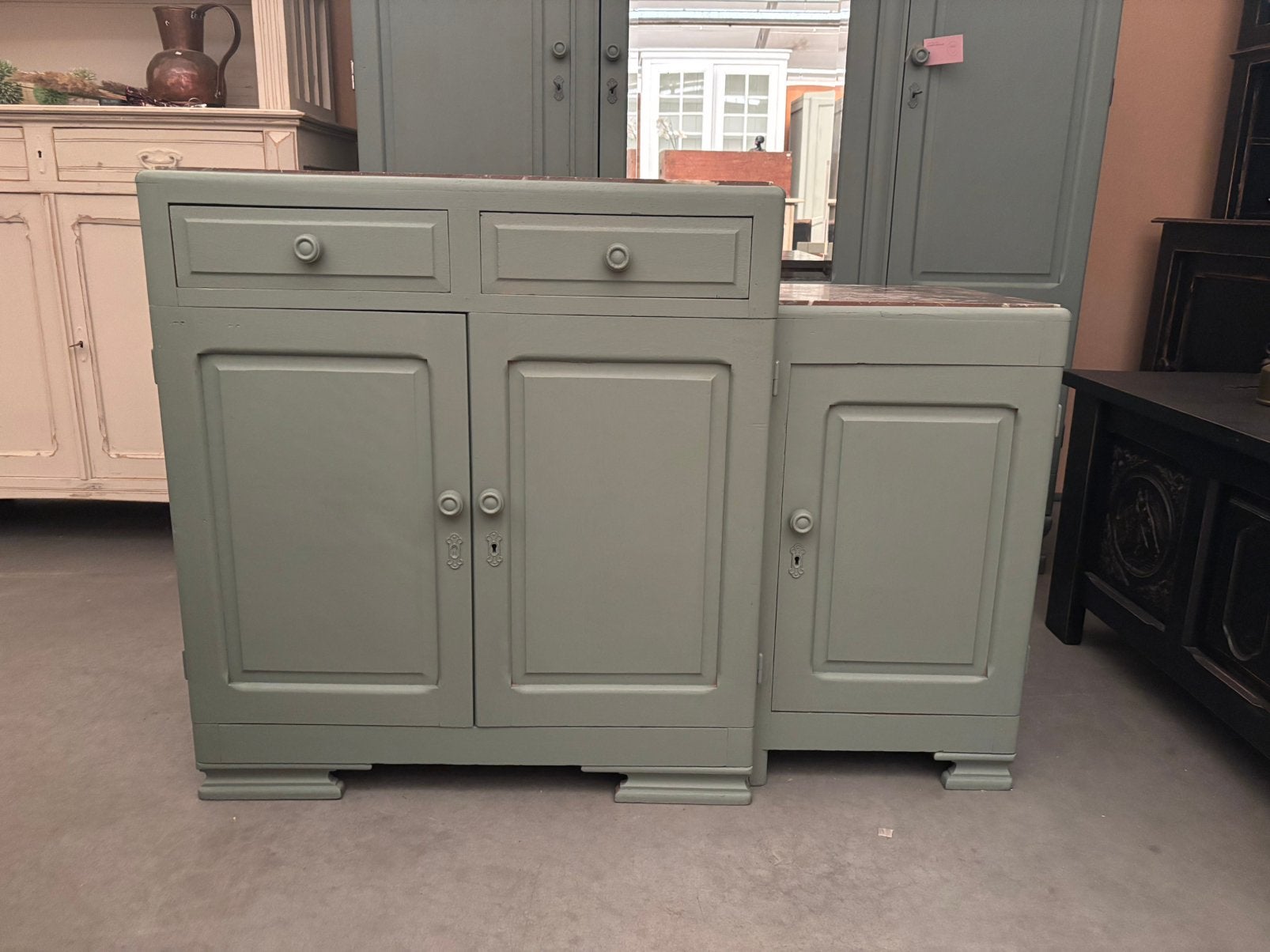 Vintage brocante commode / kast / dressoir, Studio Larilo, Zo goed als nieuw, Sportstraat 6 Kerkrade, Studiolarilo@gmail.com