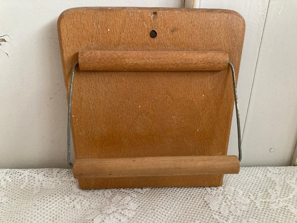 Brocante oude houten wc-rolhouder, Ophalen