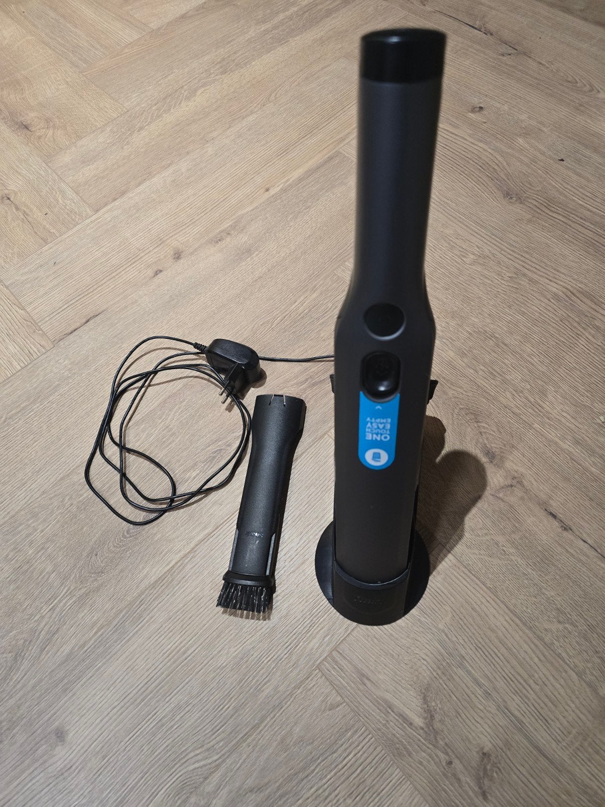 Shark WV251EU Kruimeldief met 2 accu's en accessoires, Overige merken, Kruimeldief, Draadloos, Ophalen of Verzenden