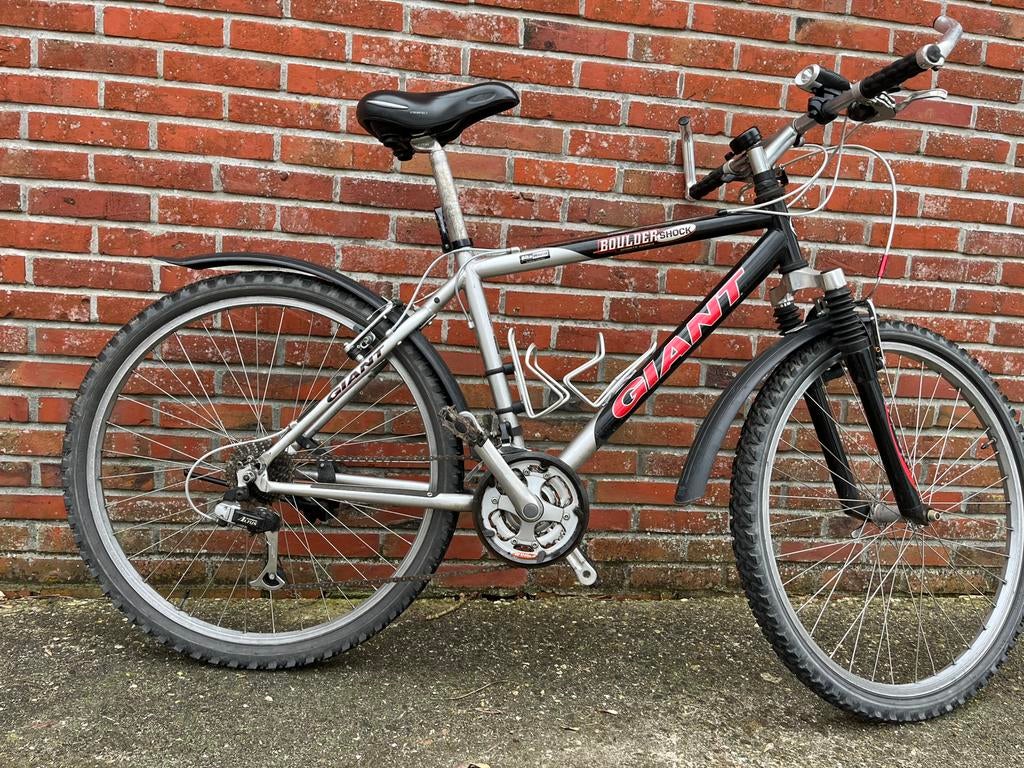 Giant Boulder Shock mountainbike, Fietsen en Brommers, 45 tot 49 cm, Fully, Ophalen, Giant