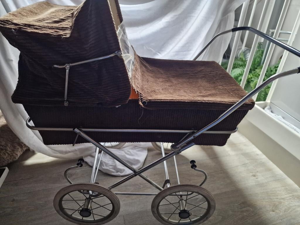Poppenwagen zekiwi eind jaren 70, Ophalen of Verzenden