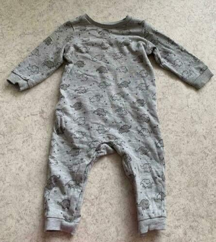maat 80, Kinderen en Baby's, Babykleding | Maat 80, Verzenden, Zo goed als nieuw, Jongetje of Meisje, Pakje