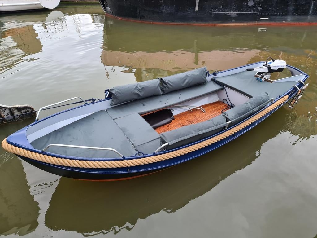 Prachtige elektrische grachtenbootjes/motorbootjes in A'dam, Ophalen, Zo goed als nieuw
