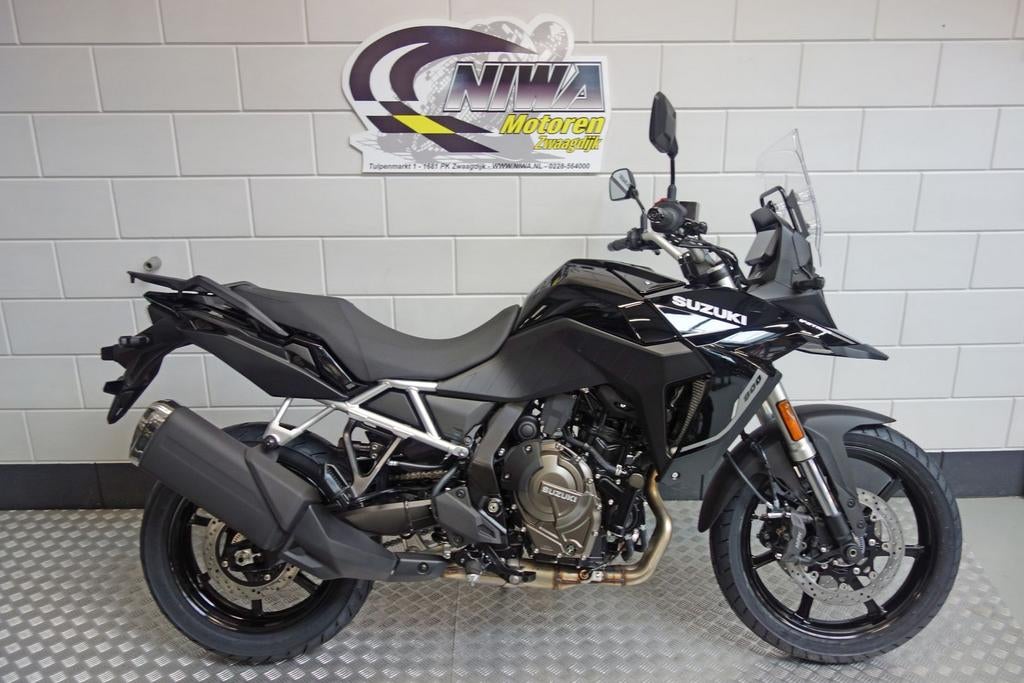 SUZUKI V-STROM 800, Motoren, Motoren | Suzuki, Suzuki, 2 cilinders, Bedrijf, Onbekend