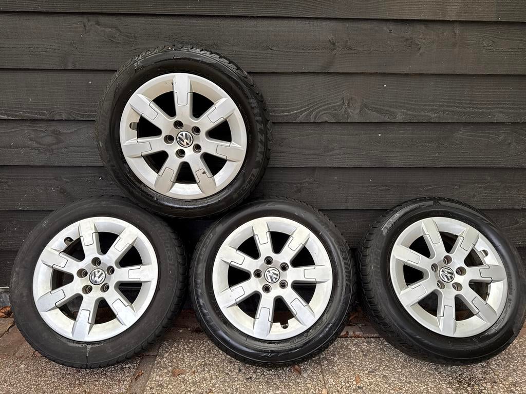 Winterbanden op velg 185/50 R15, Gebruikt, 15 inch, Banden en Velgen, Personenwagen