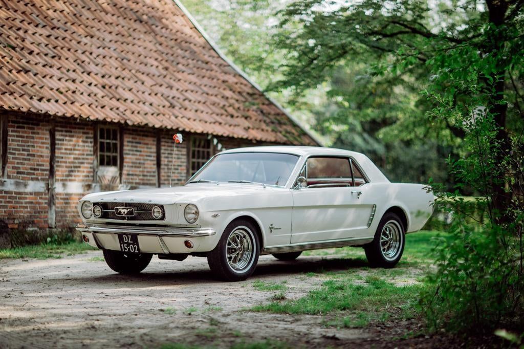 Trouwauto te huur ford mustang v8 zelf rijden!, Trouwauto