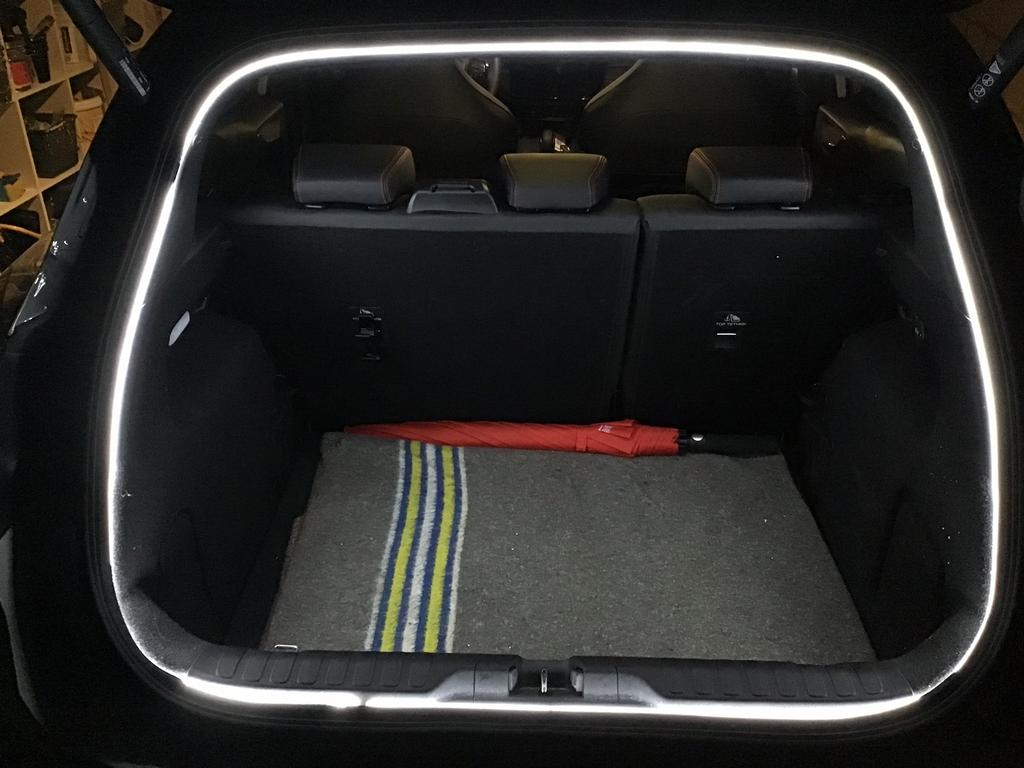 Kofferbak sfeerverlichting, Auto diversen, Auto-accessoires, Zo goed als nieuw, Ophalen of Verzenden
