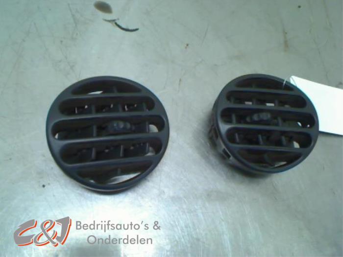 Luchtrooster Dashboard van een Renault Master, Gebruikt, -, Renault, -