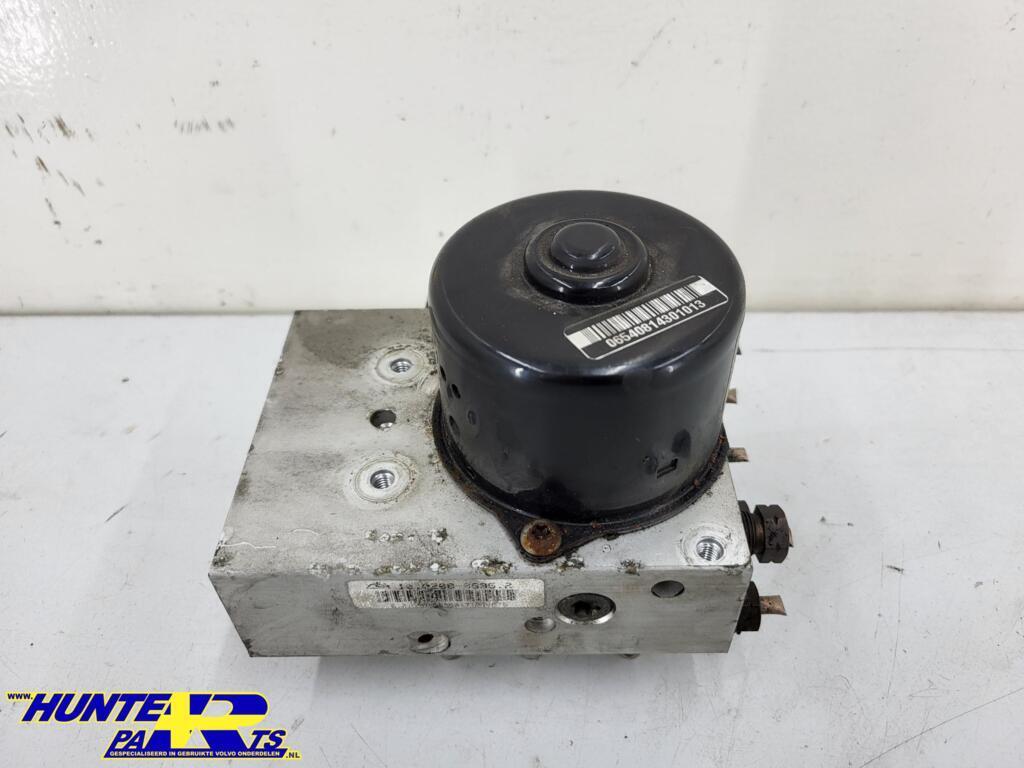 ABS pomp Volvo V70/S60/S80/C70 ('97-'09) 8619537, Gebruikt, Ophalen of Verzenden, Volvo, Volvo