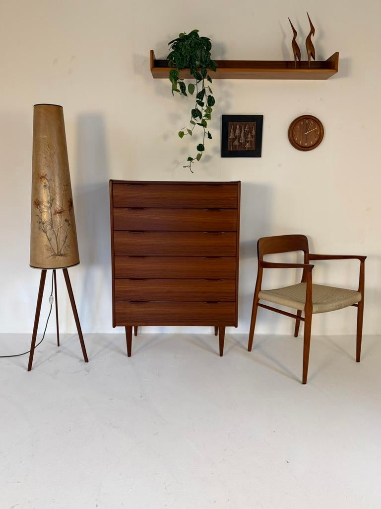 Vintage tripod vloerlamp droogbloem, Hesse Leuchten ‘60, Vintage retro buisframe design rotan webbing papercord deens, Hout, Ophalen of Verzenden
