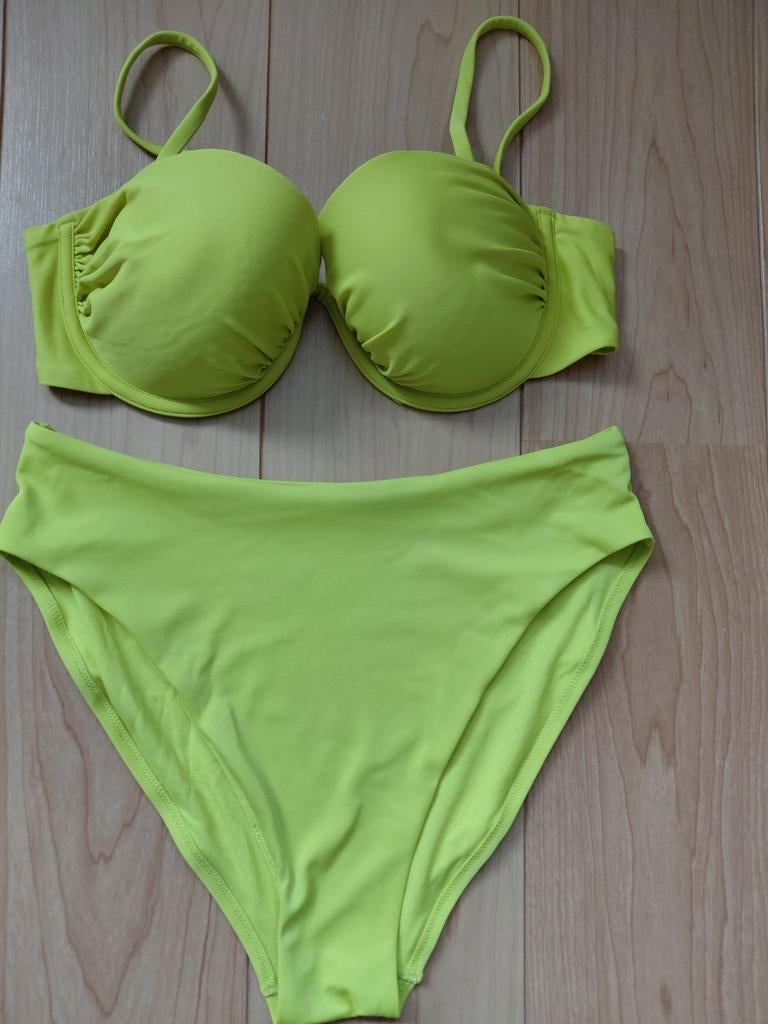 Diverse bikini's - niet in chloor geweest, Ophalen of Verzenden, Zo goed als nieuw, Overige kleuren, Bikini