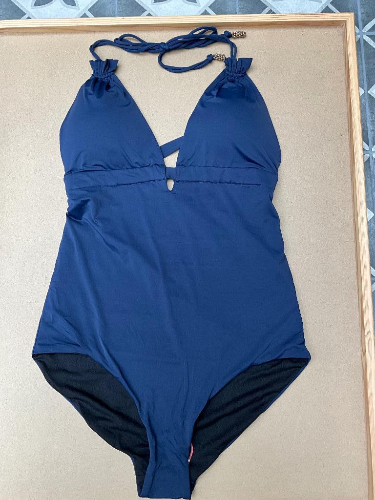 Blauwe Halter badpak van Beachwave Maat 42, Nieuw, Badpak, Ophalen of Verzenden, Emmen