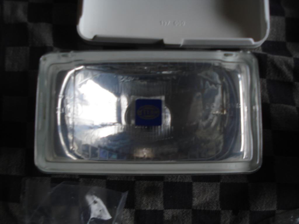 Oldtimer 1 set hella verstralers comet 450 en covers, Verzenden, Nieuw