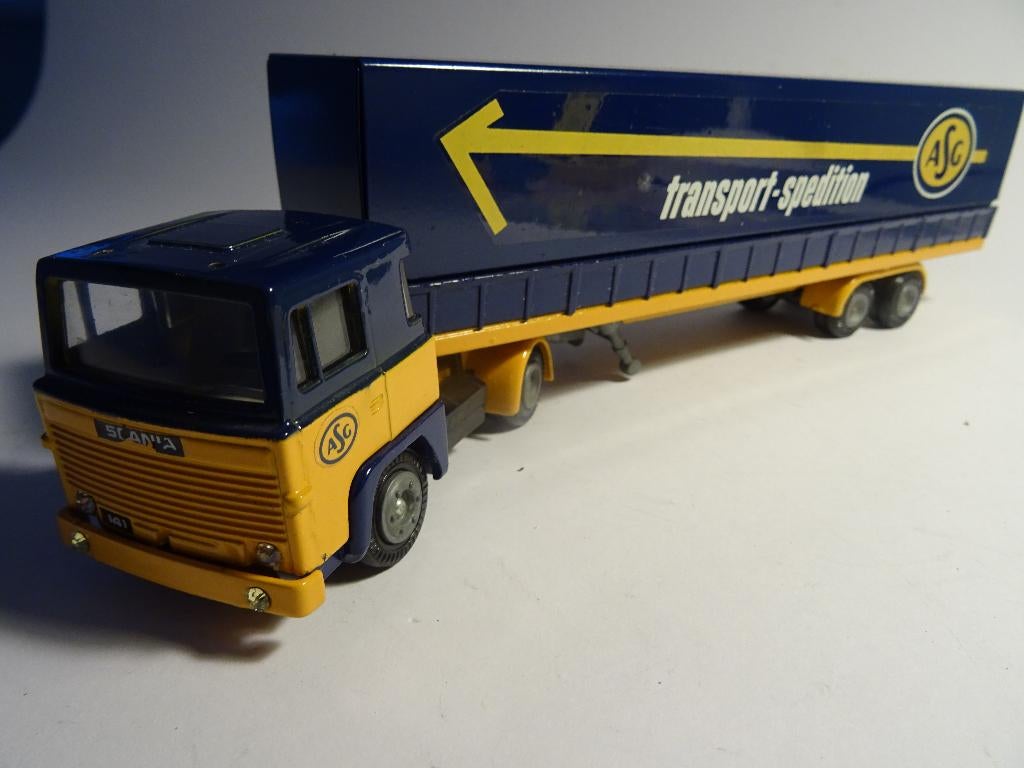 SCANIA 141 ASG MET 3 ASSIGE HUIFTRAILER TEKNO, Ophalen of Verzenden, Zo goed als nieuw, Bus of Vrachtwagen, Tekno