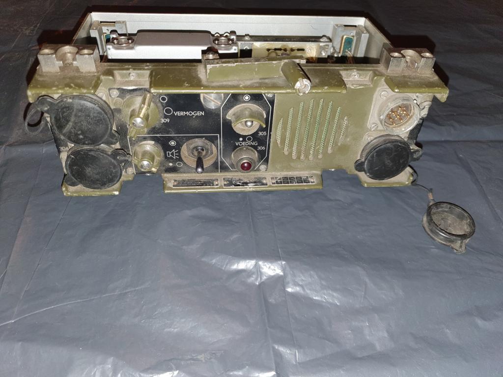 RT-3600, luidsprekereenheid AF-3600, Verzamelen, Militaria | Algemeen, Ophalen of Verzenden, Landmacht, Nederland, Embleem of Badge