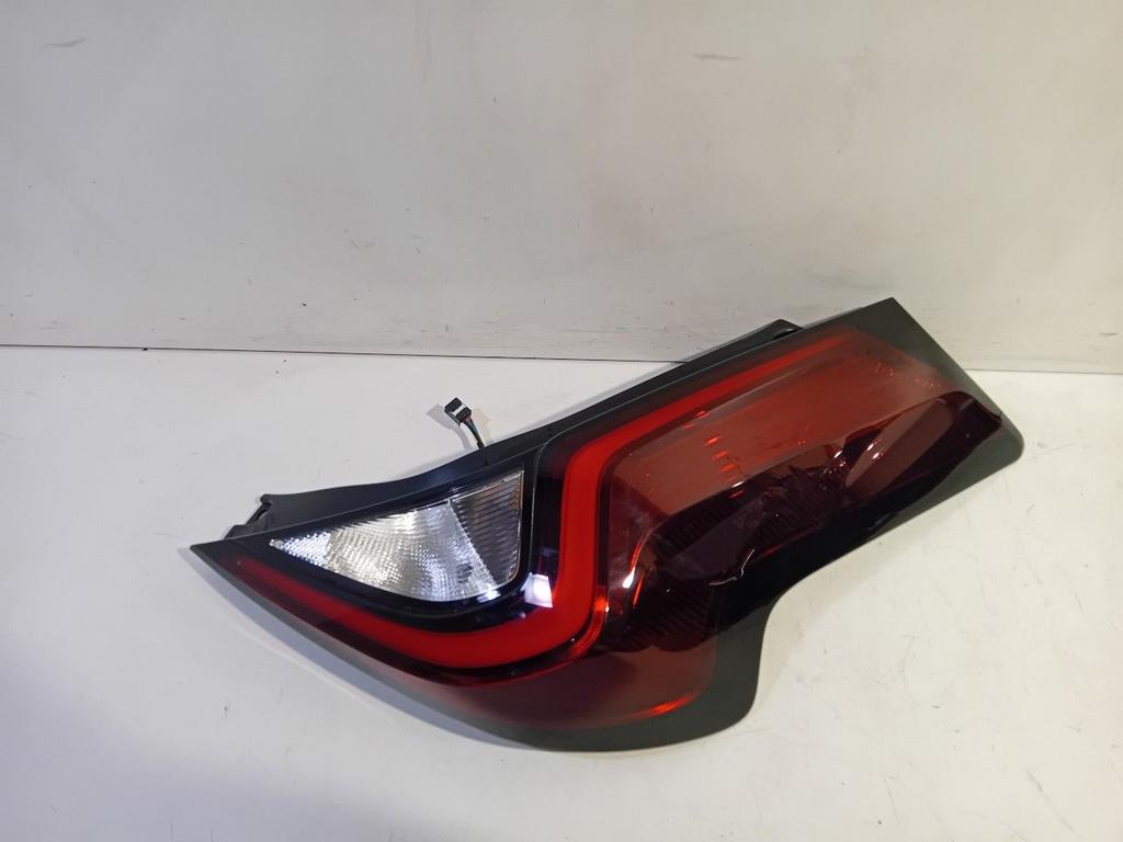 Achterlicht carrosserie rechts Toyota Aygo, Onderdelen@venauto.nl, Van der Ven Autorecycling B.V., Gebruikt, Ettenseweg 76, 4706 PB Roosendaal, The Netherlands