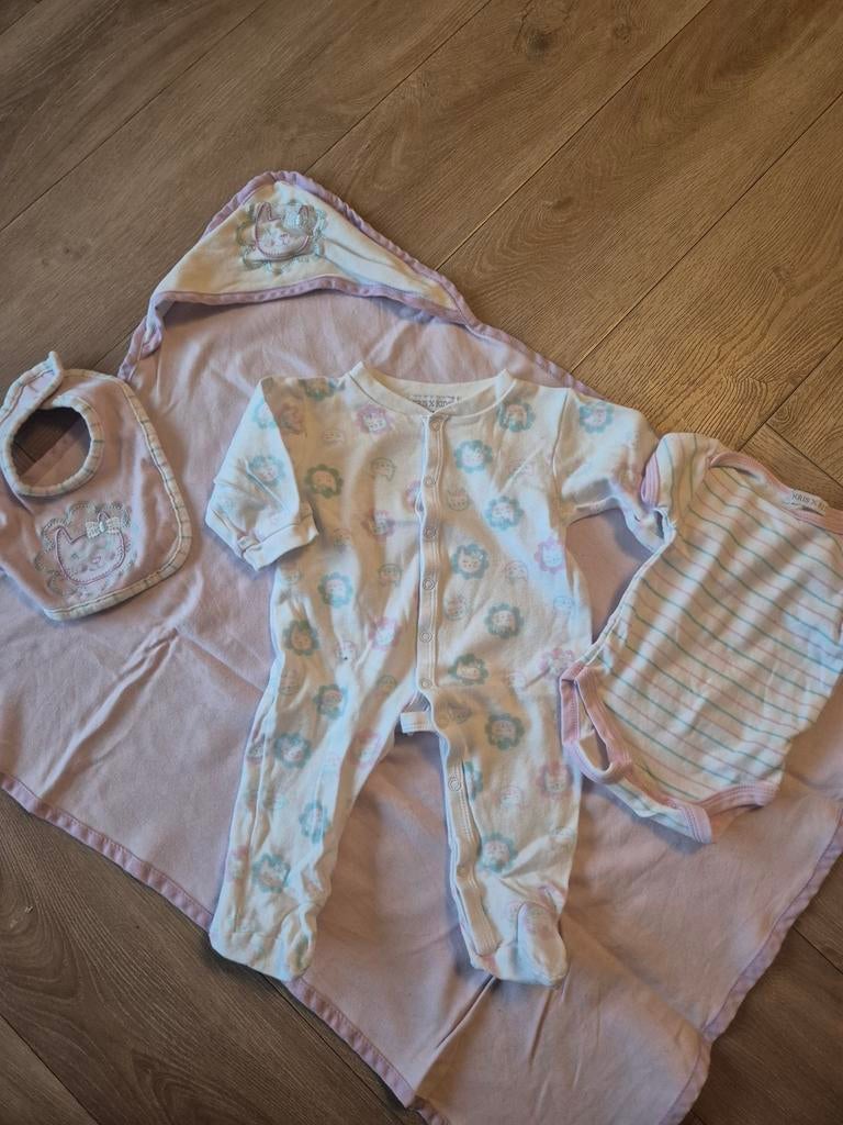 Babykleding set - maat newborn, Ophalen of Verzenden
