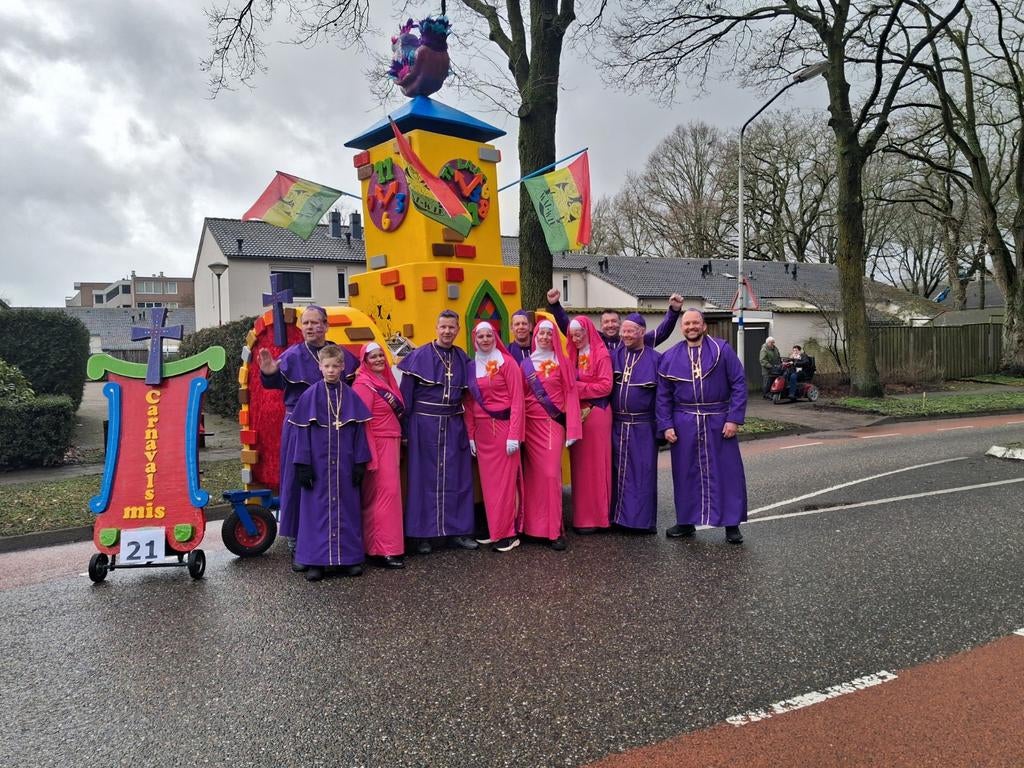 Carnavalswagen - Kerk op wielen!, Ophalen of Verzenden, Carnaval