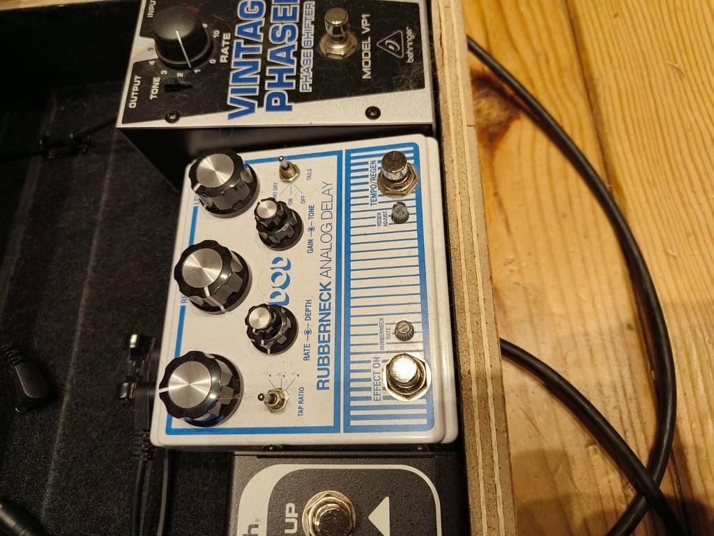 DOD rubberneck, Muziek en Instrumenten, Ophalen of Verzenden, Zo goed als nieuw, Delay of Echo
