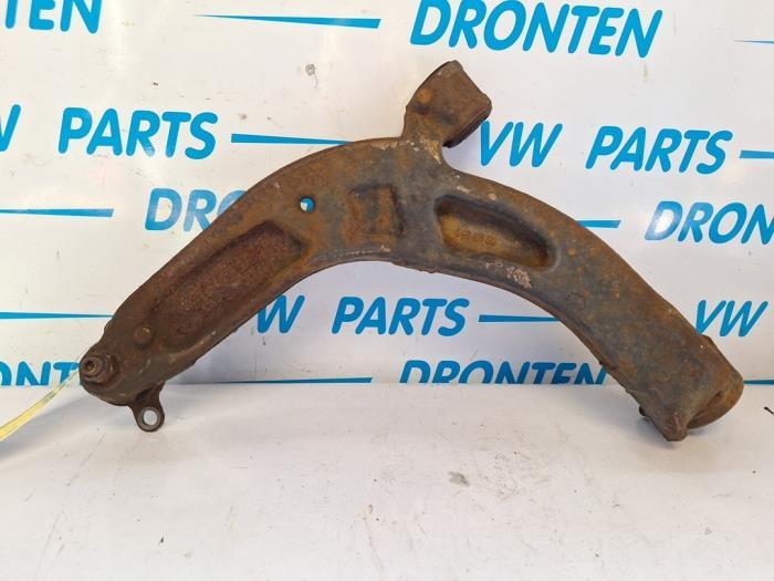 Draagarm rechts-voor van een Volkswagen Transporter