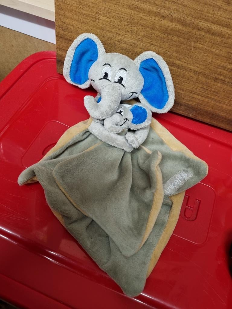 Unicef knuffel olifant doekjes nr 8, Ophalen of Verzenden, Zo goed als nieuw, Olifant