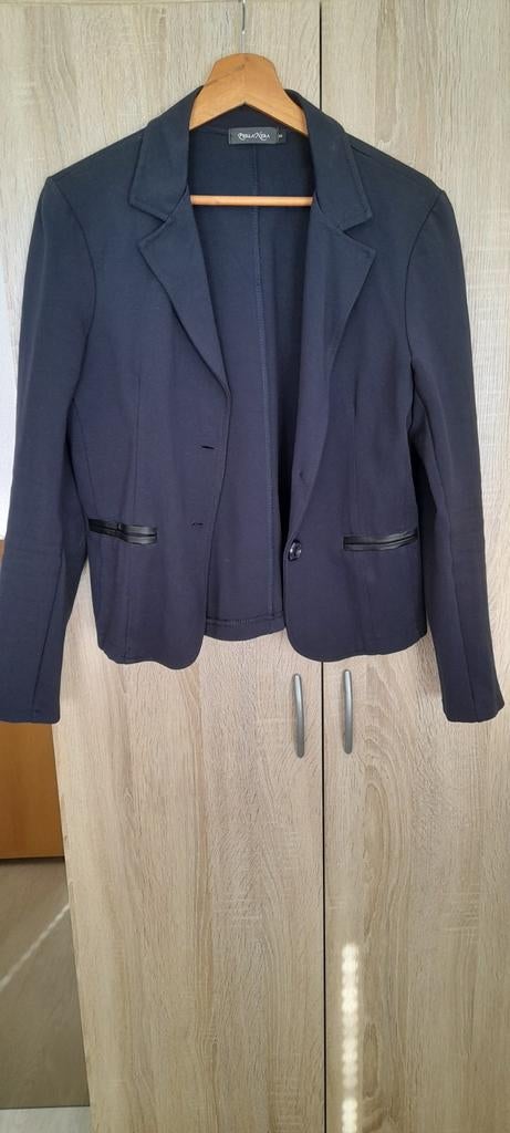 Nieuwe blauwe perla nera colbertje mt s, Ophalen of Verzenden, Nieuw, Maat 38/40 (M), Blauw
