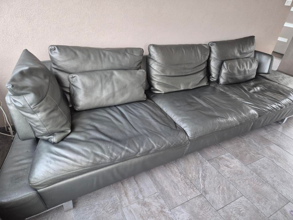 Natuzzi Antraciet leren bank, Huis en Inrichting, Ophalen, Gebruikt, Rechte bank, Modern