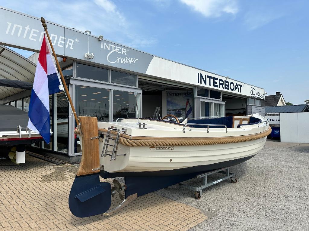 Interboat 25 (2004), Ophalen, Gebruikt, Binnenboordmotor, Diesel