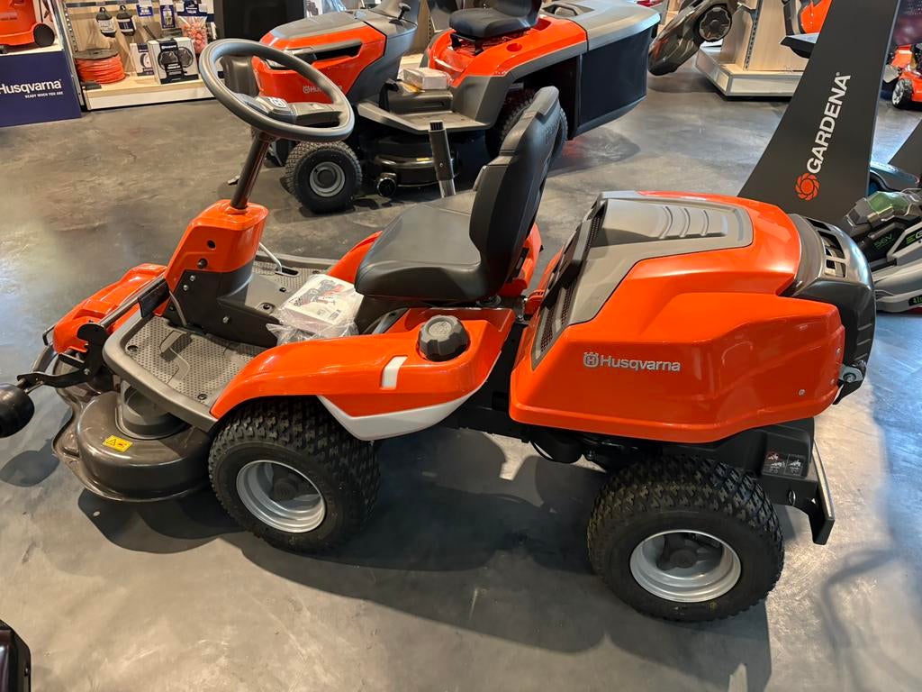 Husqvarna Rider R214C 214TC Frontmaaier 94cm Nieuw zitmaaier, Tuin en Terras, Zitmaaiers, Nieuw, 90 tot 120 cm, Elektrische starter