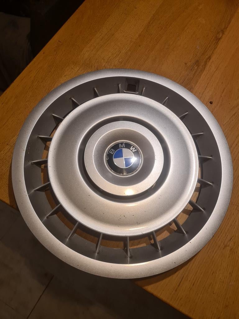 Bmw e34 wieldop ., Ophalen of Verzenden