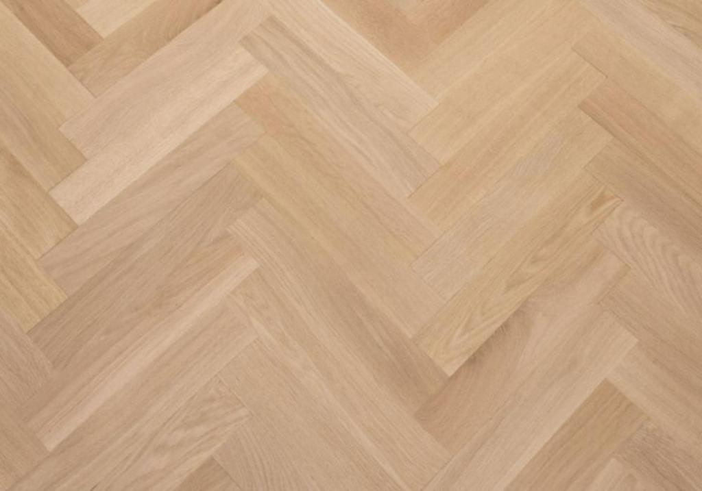 Foto 6 van BELAT | Massieve visgraatparket vanaf €19.90 /m² !